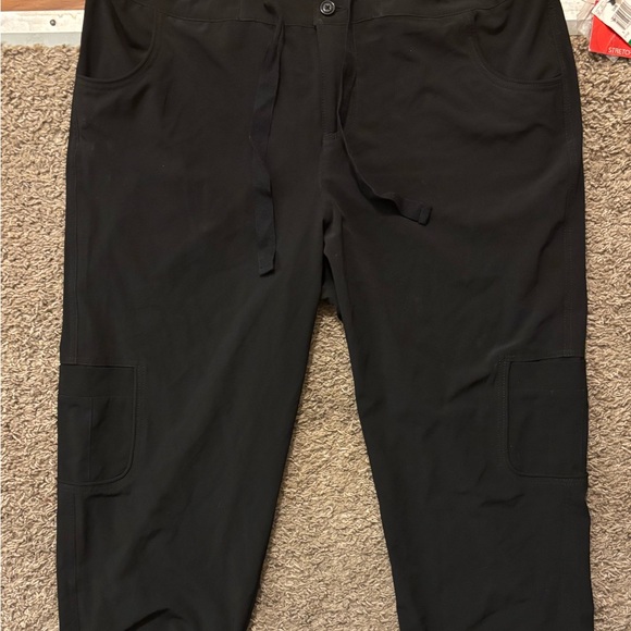 Style & Co NWT Woman L Black Cropped Pants with Drawstring Lightweight Brand New - Picture 4 of 10